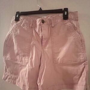 GAP Shorts
• walking, hiking, biking
• girly
• high waisted